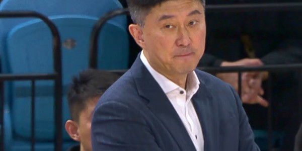 领先18分输球！杜锋点评一针见血，批评了广东队4名球员