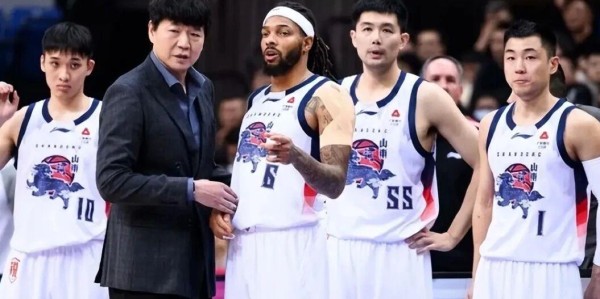 爱游戏体育官方网站-CBA乱了：北京广东重返四强，山东男篮掉到第六，辽宁冲击前八